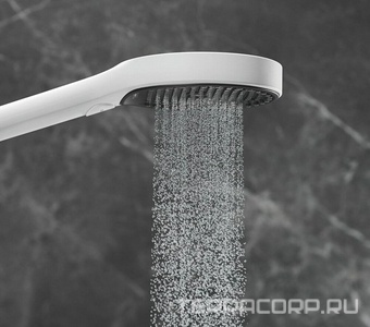 Душевая лейка (цв.матовый белый),  130 3jet ZZ Hansgrohe Rainfinity 26864700