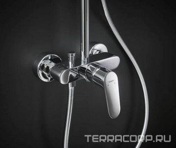 Смеситель для душа со стационарн. верхним душем квадрат 240х240мм, ручной душ, шланг 160см, кронштейн в компл.,(цв.хром),  E Showerpipe Hansgrohe Crometta 27284000