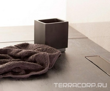 Дренажн.канал850мм,готов к-т,сифон d50 вых.вбок 48л/мин,затвор(сухой/гидро),мин h монтажа62мм, 2х стор.вставка цв.мат.хром/чёрн стекло)Confluo FrameZZ Pestan Confluo Frameless Line 13701206