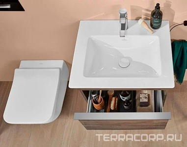 Унитаз подвесной, 375х560мм, с открытой кромкой смыва, крепёж в компл., без сиденья, (цв.01 white),  Villeroy & Boch Venticello 4611R001