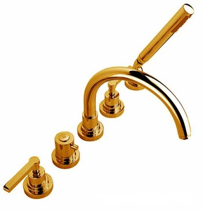 Смеситель для ванны, встраиваемый в борт на 5отв., шланг, лейка, в компл., (цв. золото) M. Croce / Mac Kinley 05 ZZ Nicolazzi M. Croce/Mac Kinley 2214 GO 29
