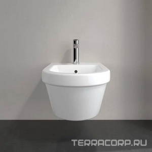 Биде подвесное, 370х530мм, круглая модель, (цв. 01 white),  Villeroy & Boch Architectura 54840001