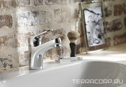 Смеситель для раковины, гибкая подводка, донный клапан в компл. Jacob Delafon Brive E75760-CP