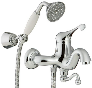 Смеситель для ванны в комплекте с шлангом, лейкой, кронштейном, (maniglia PL / рукоятка с пластик. вставкой белого цвета), (цв.хром)  KL 3M Piccadilly 2100 CC + maniglia PL CC