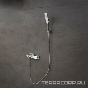 Смеситель для ванны/душа , с установочным комплектом, аксессуарами (шланг, лейка), белый/ хром Lemark Allegro LM5914CW