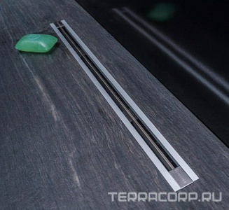 Дренажный канал 450хh82/120мм,готовый компл,сифон d50 выход вбок 48л/мин,ножки, ультратонкая дизайн-вставка (цв.мат.хром), Confluo Slim L ZZ Pestan Confluo Slim Line 13100031