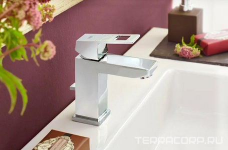 Смеситель однорычажный для раковины, c донным клапаном, хром Grohe Eurocube 23127000