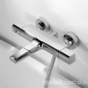 Смеситель для ванны и душа  Uniterm UNISB02I74WA, БЕЗ аксессуаров, цв. хром ZZ Iddis ray UNISB02i74WA