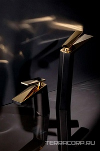 Смеситель для раковины, однорычажный, без донного клапана, цв. черный + золото ZZ Boheme Venturo 381-B