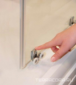 Душевой уголок квадратный Blix Slim BLSRV2-80 блестящий профиль, прозрачное стекло Ravak BLIX SLIM X1LM40C00Z1