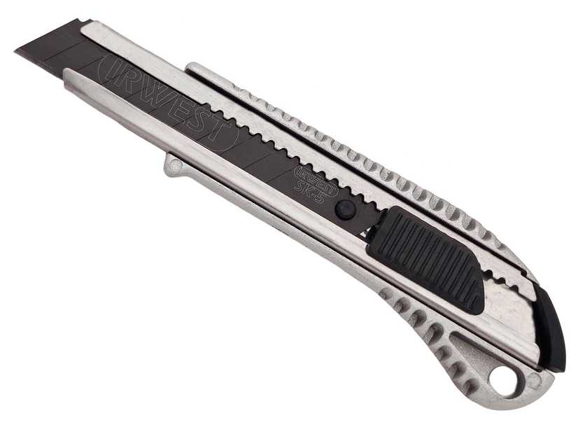 Нож строительный мет.18мм. Лезвие SK5 BLACK.  (арт 15500)