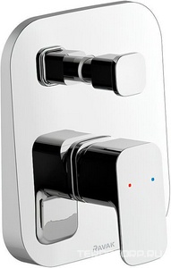 Смеситель настенный с переключателем TD F 061.00 Ravak 10° FREE X070134