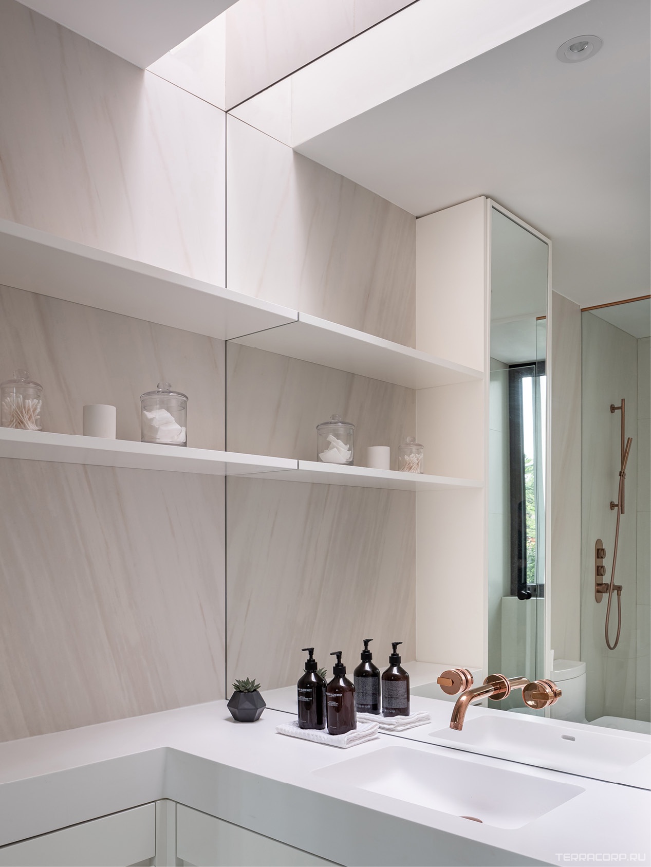 Керамогранит Laminam I Naturali Marmi Blanco Lasa Lucidato 5,6 ZZ100x300 Белый, фото 2