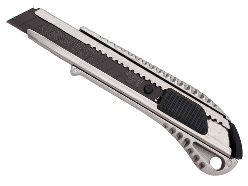Нож строительный мет.18мм. Лезвие SK5 BLACK.  (арт 15500)
